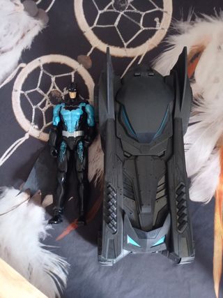 Coche y muñeco de Batman