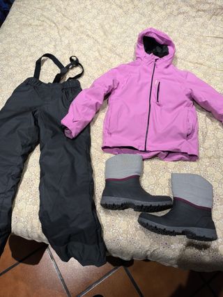 Equipo para la nieve niña 