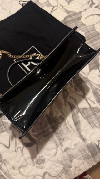 Bolso de charol