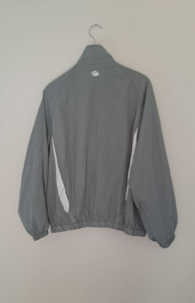 Cazadora hombre bershka, talla S.