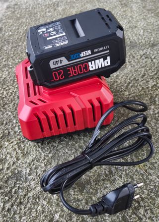 Compressor de ar sem fio SKIL ref° 3153