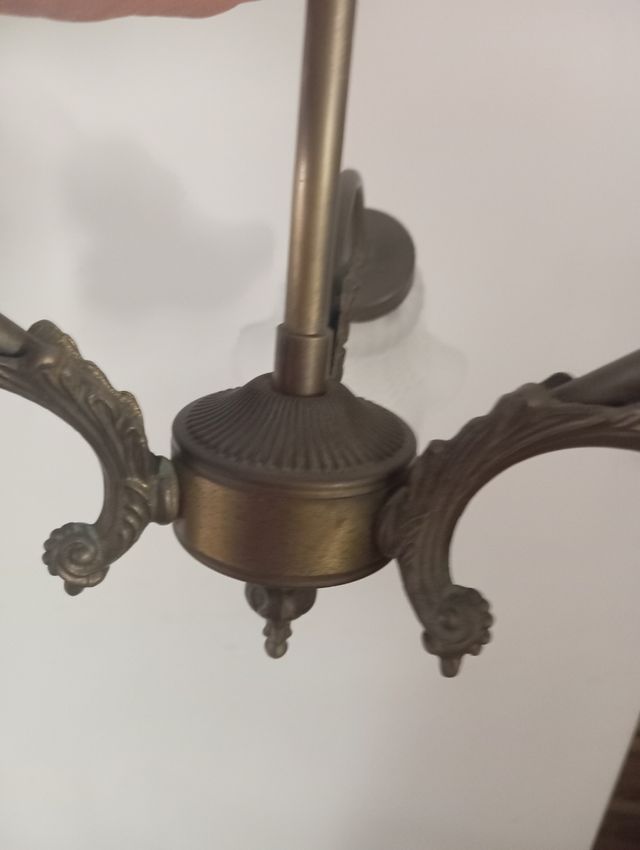 Lámpara con 3 tulipas