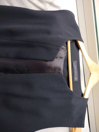 Chaleco vestir largo negro Zara.TM