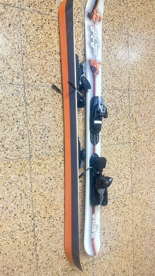 Esquis para niño sin usar