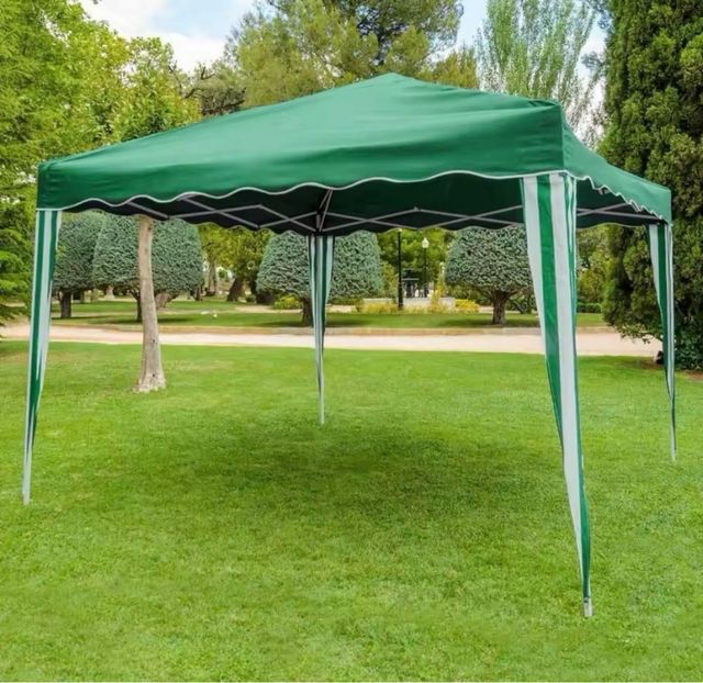 Tenda pieghevole 3x3. Nuovo.