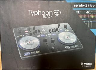Controladora Vestax Typhoon. Ideal principiantes 