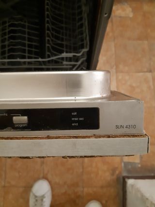 Lavavajillas Schneider SLIN 4310