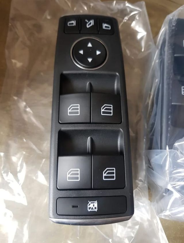 Botonera ventana mercedes W204