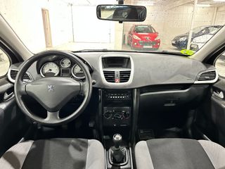 Peugeot 207 1.4VTi 95CV Gasolina Etiq C