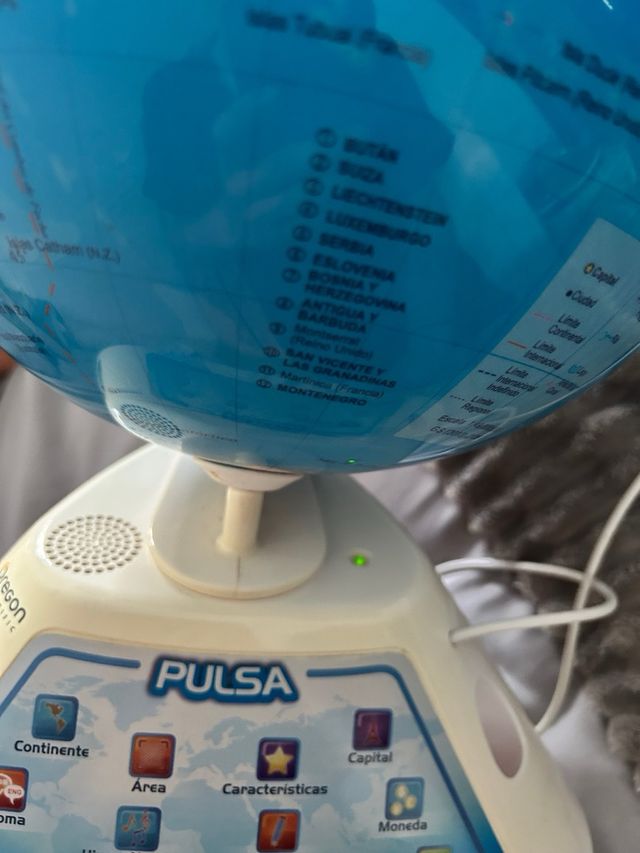 Globo terraqueo interactivo