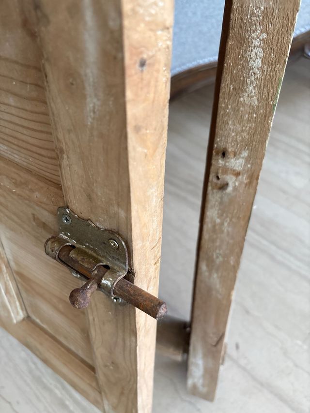 Ventana antigua madera