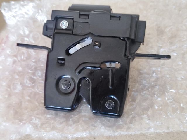 Fechadura porta-malas Megane 2