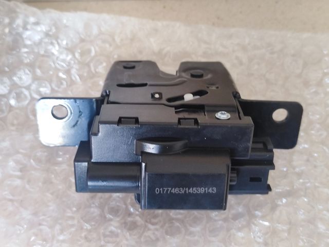 Fechadura porta-malas Megane 2