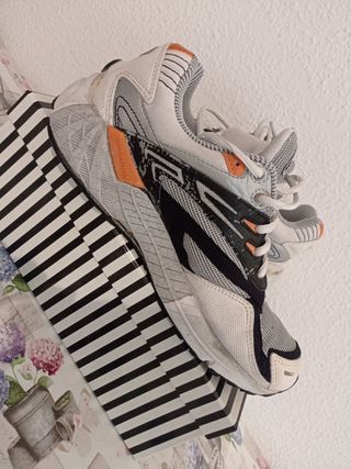 DEPORTIVOS NIKE 41