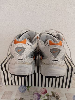 DEPORTIVOS NIKE 41