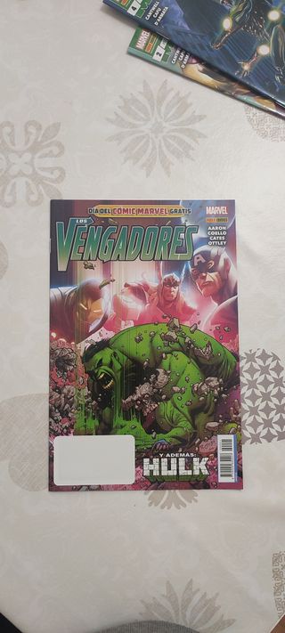 CÓMIC LOS VENGADORES DÍA DEL CÓMIC MARVEL