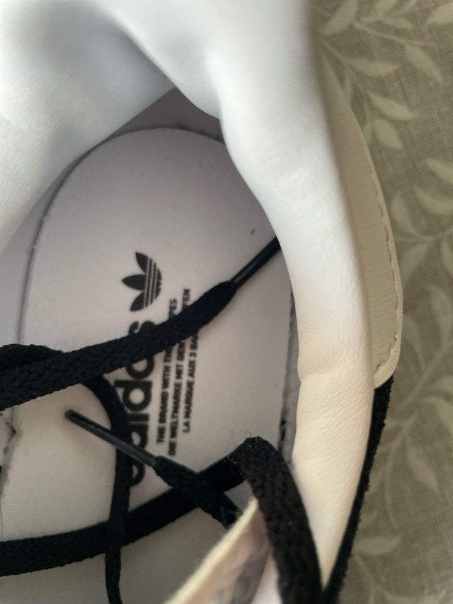 Zapatillas Adidas Gazelle Bold talla 38.