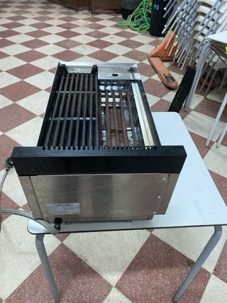 Barbacoa de Piedra Volcanica