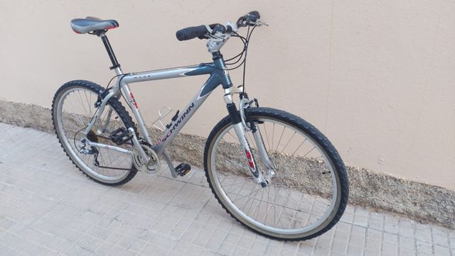 Bicicletta da MTB americana