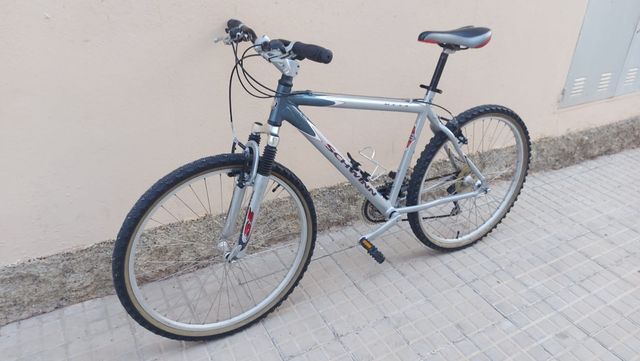 Bicicletta da MTB americana