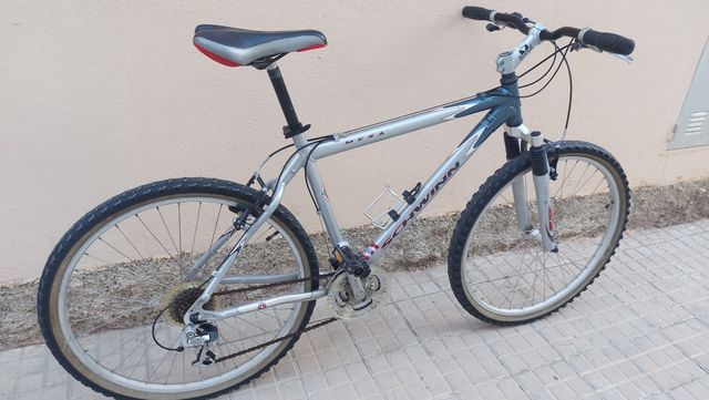Bicicletta da MTB americana
