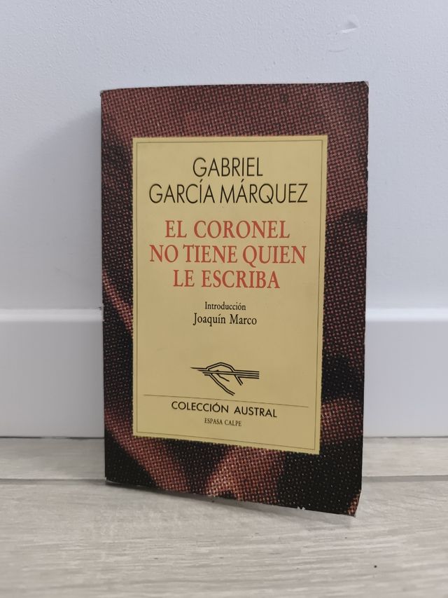 Libro coronel no tiene quien le escriba