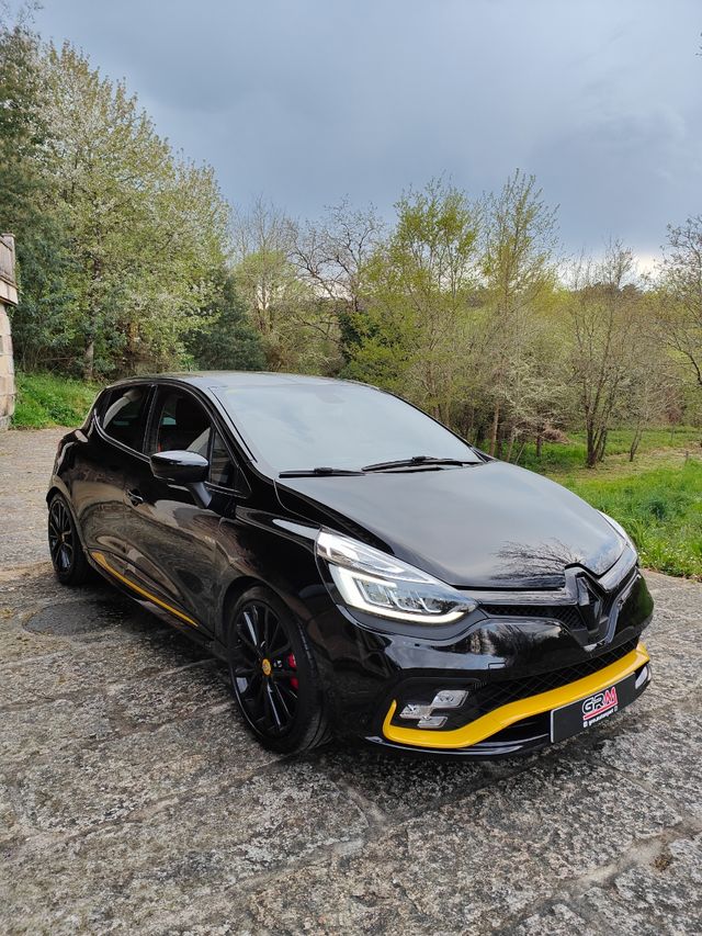 Renault Clio R.S 18 EDC Nacional