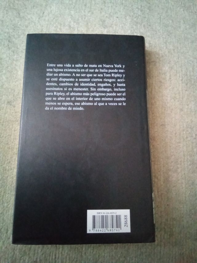 A pleno sol: (el talento de Ripley)