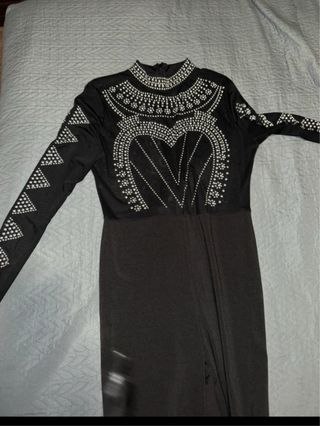 mono negro de vestir 