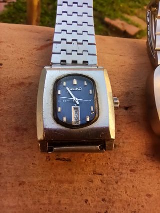 LOTE 2 RELOJES DE MUJER AUTOMÁTICOS