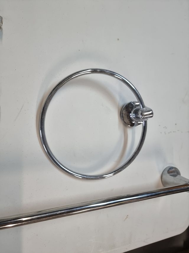 Grifo de bañera y ducha y accesorios