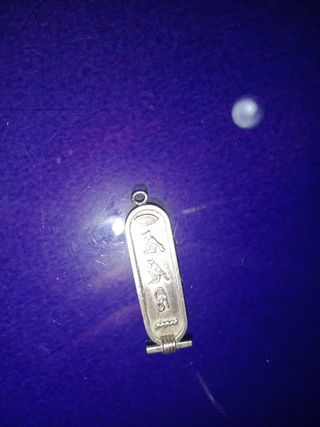 Colgante egipcio. Plata