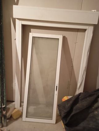 Vendo  ventanal aluminio, estado bien. 