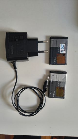 Nokia 1100 anni 2000 - made in HUNGARY - raro