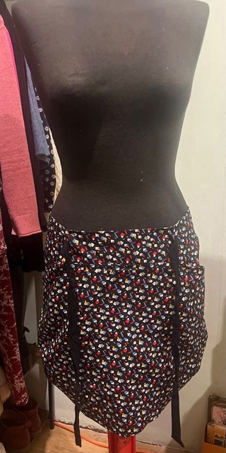 Falda corta sexy y elegante