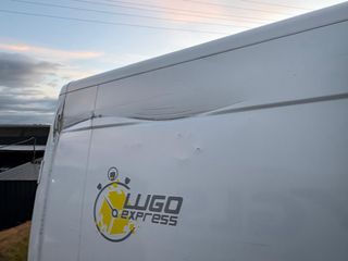 Iveco eDaily L3H3 2.3 GOLPE FUERTE EN TECHO