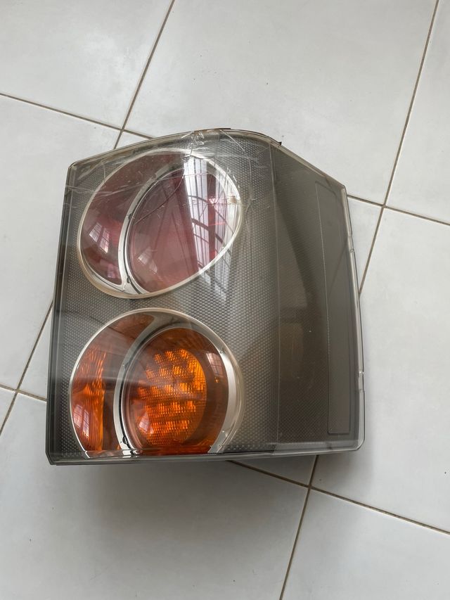 Piloto trasero Land Rover Range Rover 2003