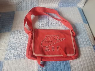 Mochila pequeña Nike Air 