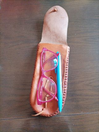 Estuche cuero auténtico hecho a mano 