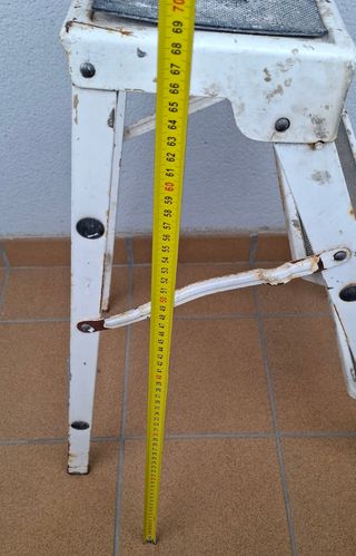 ESCALERA 3 PELDAÑOS USADA