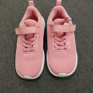 Scarpine da bambina Puma.