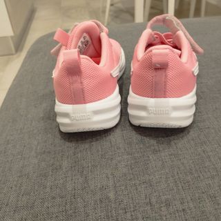 Scarpine da bambina Puma.