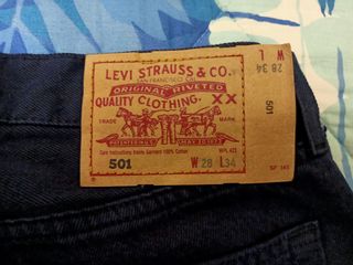 Levis 
