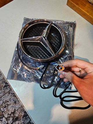 Vendo estrella Mercedes luz