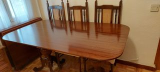 Mesa y sillas comedor 