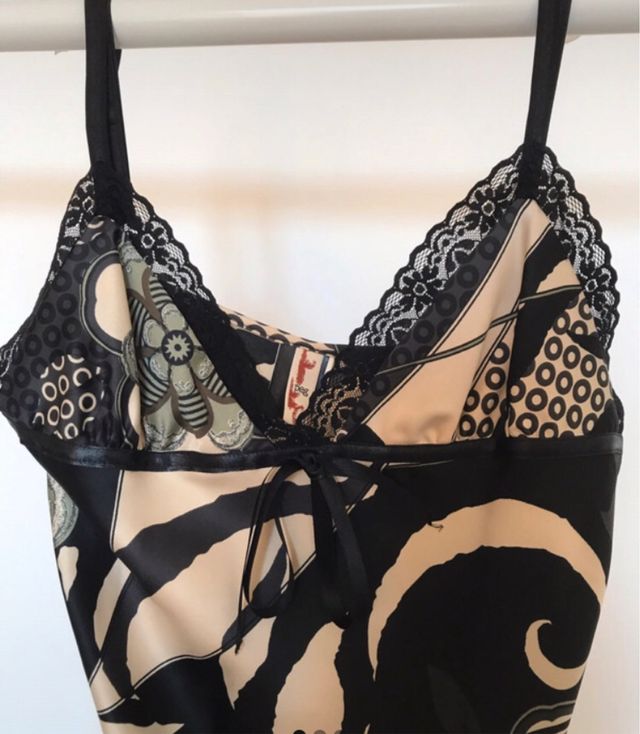 Abito elegante nero grigio e panna tipo sottoveste