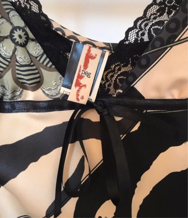 Abito elegante nero grigio e panna tipo sottoveste