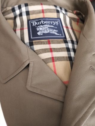 Gabardina hombre Burberry /Trench Verde/Beige