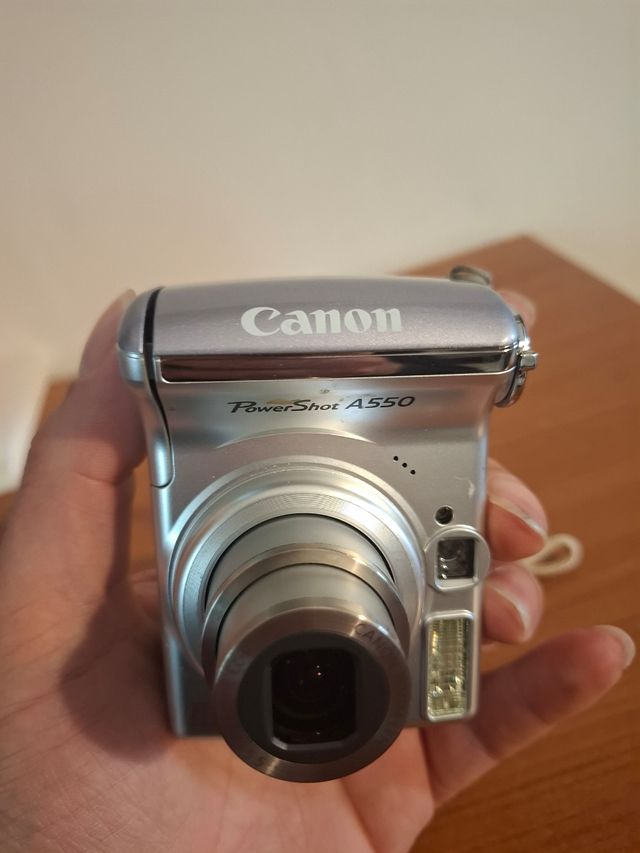 Canon A550 leggi descrizione 