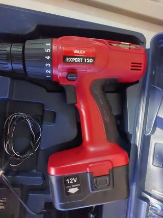 Trapano a batteria valex